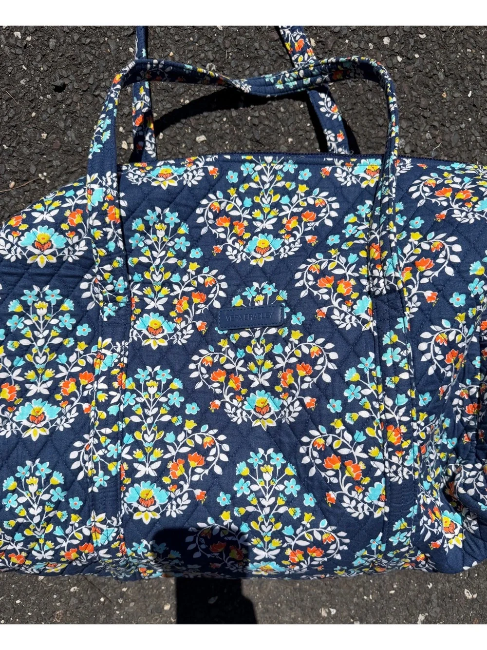 Vera Bradley spacious quilted